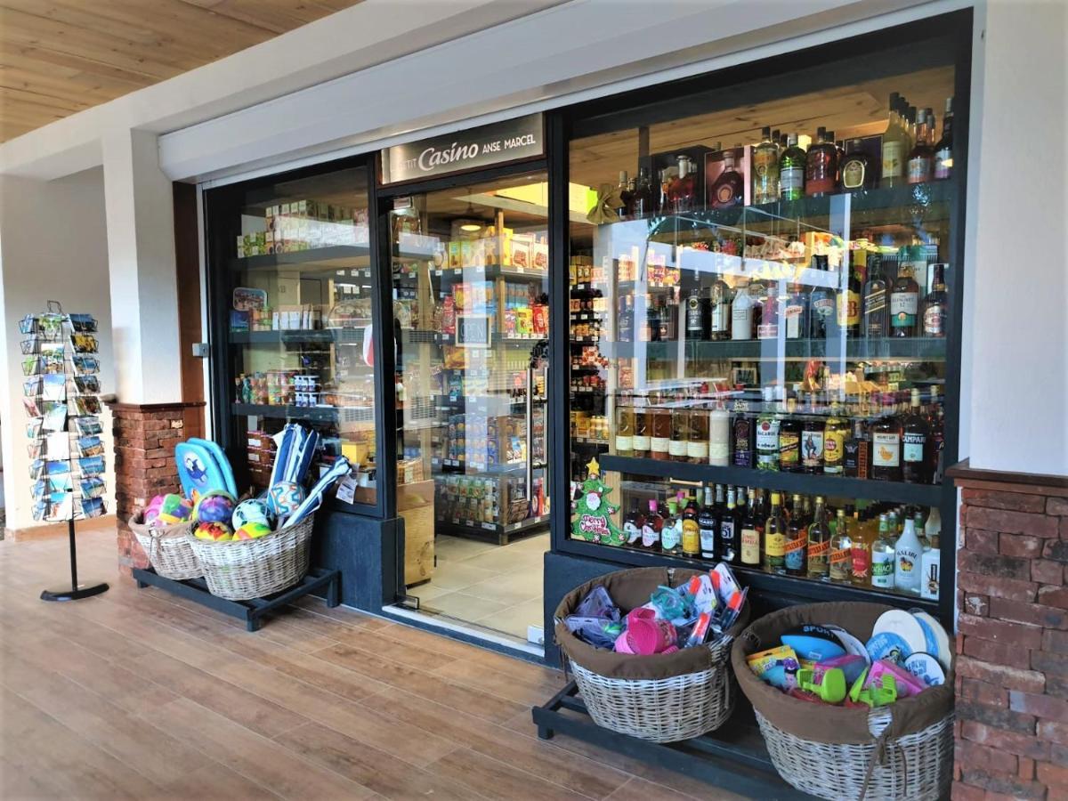 Blue Sail Hotel Anse-Marcel Extérieur photo